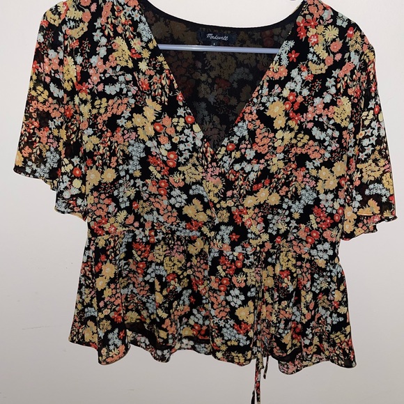 Madewell, floral wrap shirt, size small, never worn - Picture 2 of 3